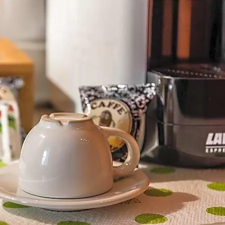 La Rotonda Da Sabrina Bed & Breakfast 3*